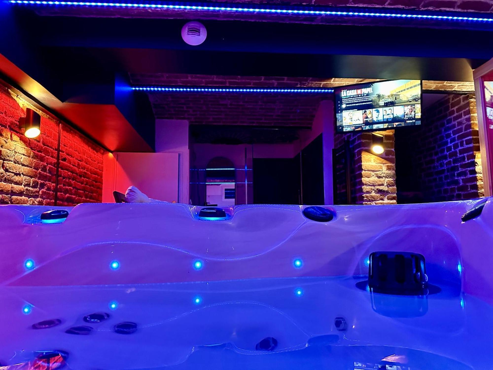 Le Bijou - Appartement, Sauna Et Jacuzzi - Lilla Esterno foto